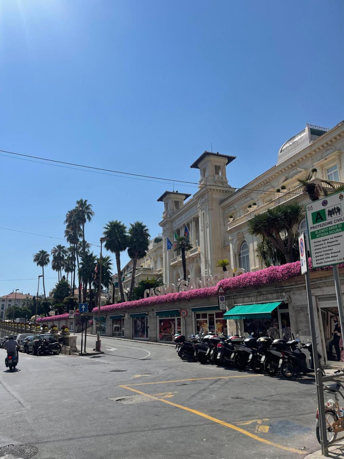 House Gaudio 38 Apartment Sanremo Bagian luar foto